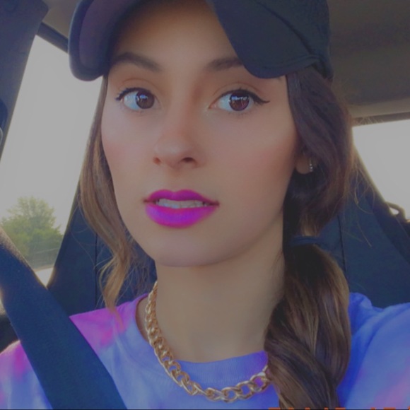 Chain - Picture 1 of 1